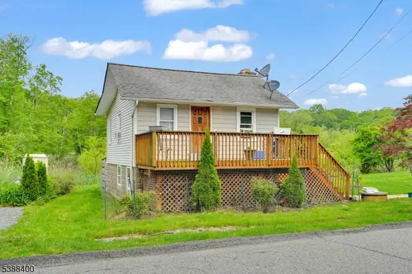 3 Riverside Rd, West Milford Twp., NJ 07480