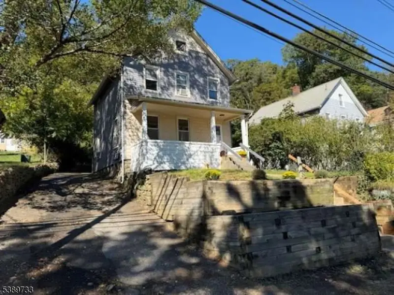 119 Millbrook Ave, Randolph, NJ 07869 - Image #1