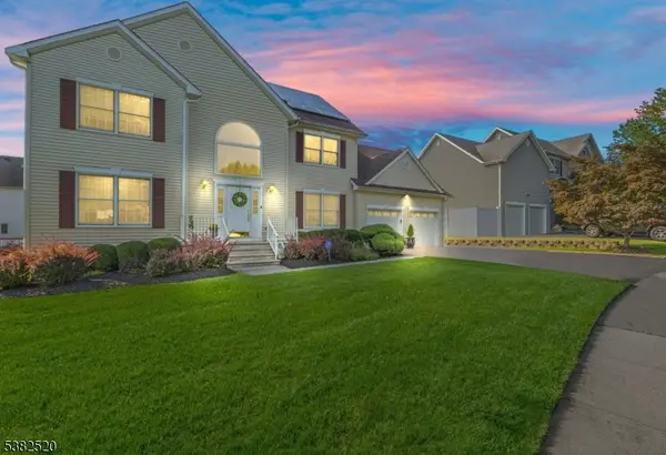 3 Mcneal Ct, West Orange Twp., NJ 07052