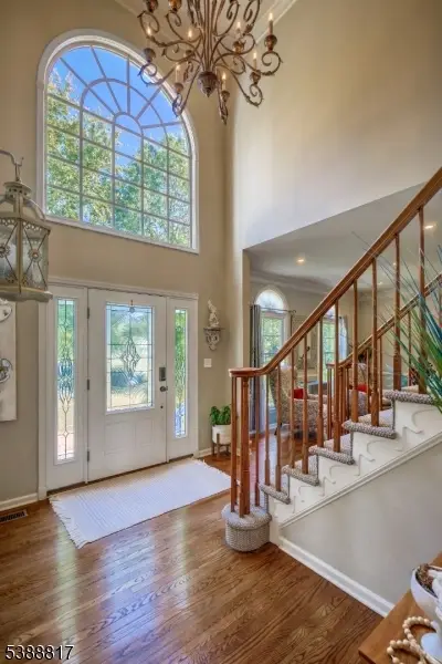 6 Wyckoff Dr, Pittstown, NJ 08867 - Image #3