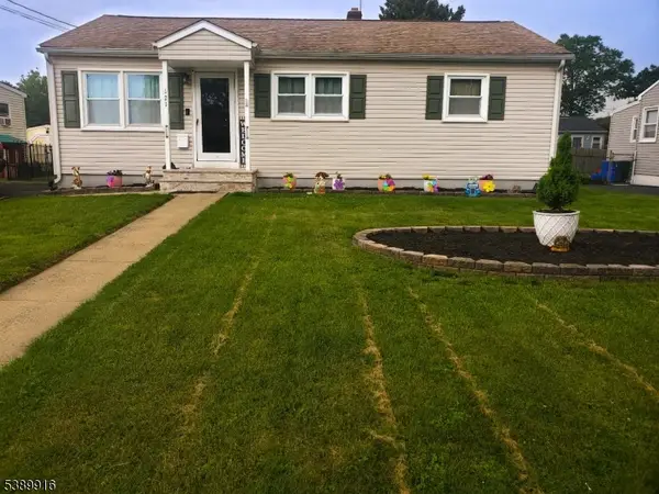 121 1st St, Middlesex Boro, NJ 08846