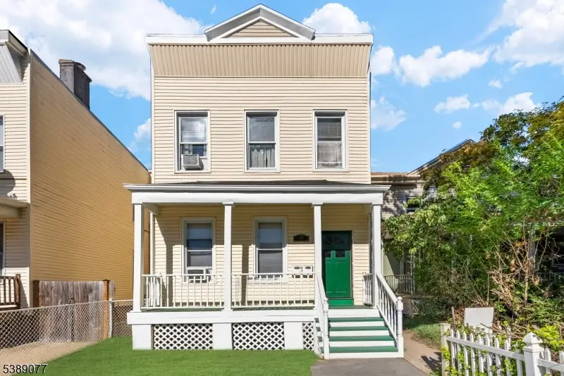 30 Gardner Ave, Jersey City, NJ 07304 - Image #1