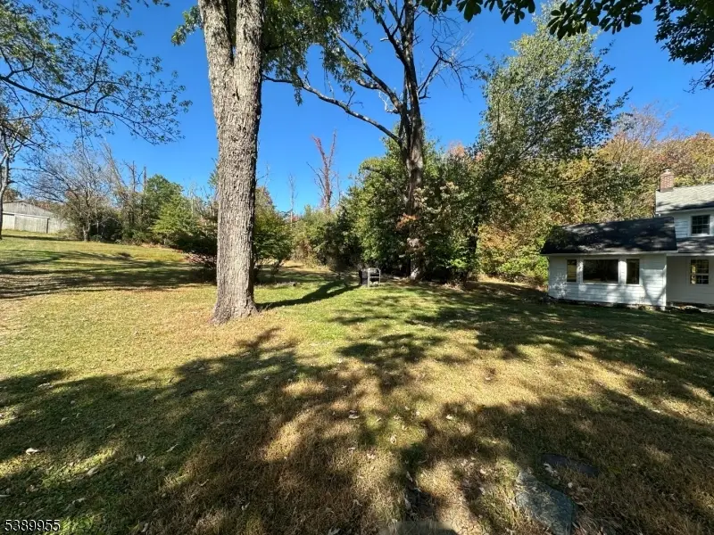 223 Federal Twist Rd, Kingwood, NJ 08559 - Image #2