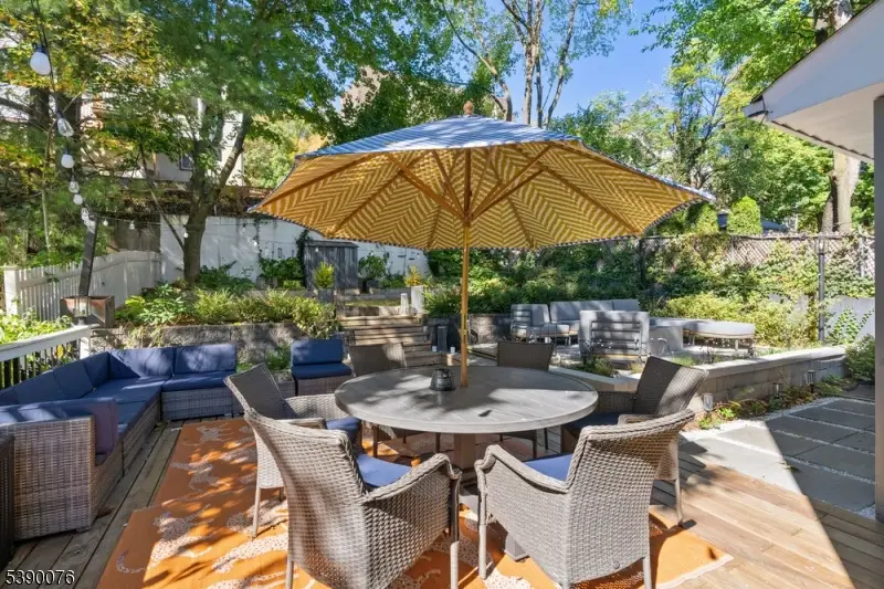 91 Mountainside Ter, Clifton, NJ 07013 - Image #2