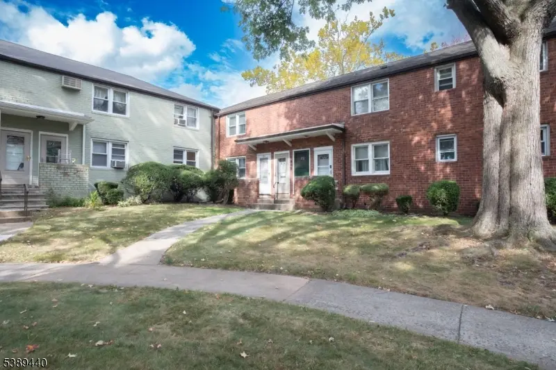1605 Wood Ave #F1, Roselle, NJ 07203 - Image #2