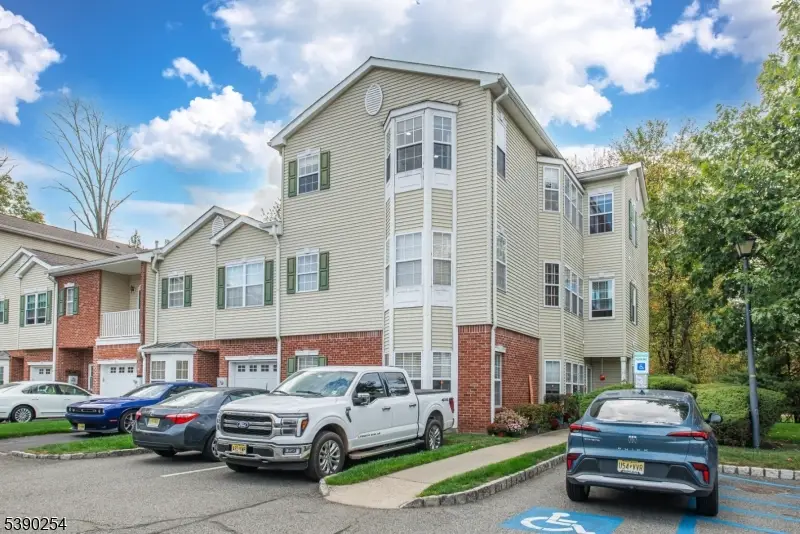 26 Windsor Dr #26, Lincoln Park, NJ 07035 - Image #1