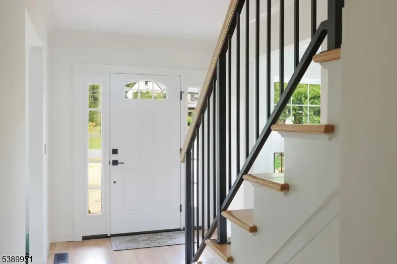 1008 Boulevard, Westfield, NJ 07090 - Image #2