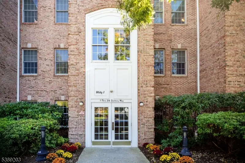 11 Zachary Way, Mount Arlington, NJ 07856 - Image #2