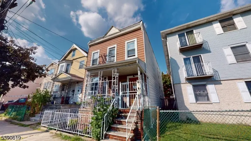 277 2nd Ave W #2, Newark, NJ 07107 - Image #1