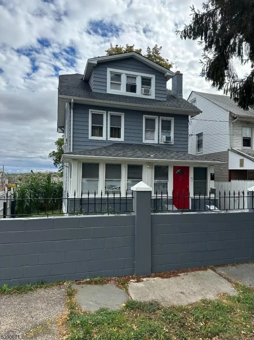 86 Mead St, Newark, NJ 07106 - Image #3