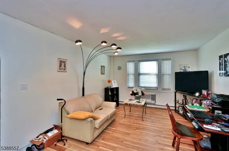 949 E Front St #A, Plainfield, NJ 07062 - Image #2