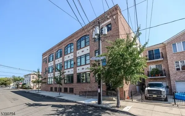 88 Saint Francis St #1A, Newark City, NJ 07105