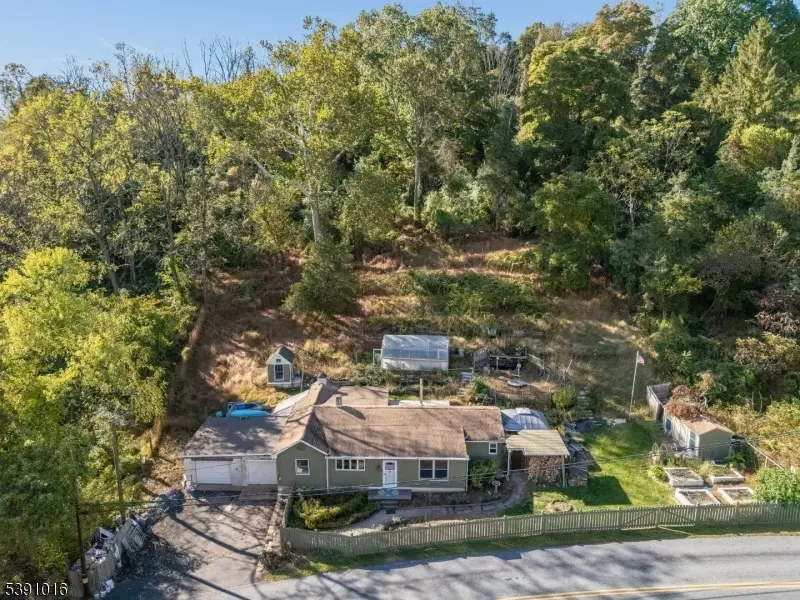 418 Church Rd, Holland, NJ 08848 - Image #1