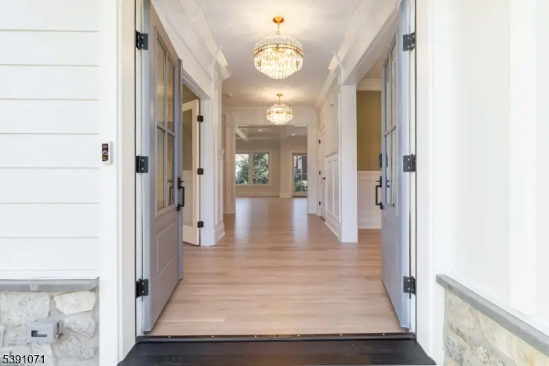 2 Whitman Dr, Chatham Township, NJ 07928 - Image #3