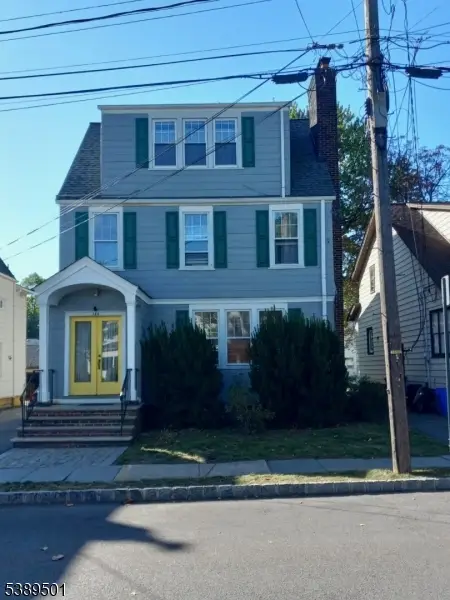 180 Jerome Place, Bloomfield Twp., NJ 07003