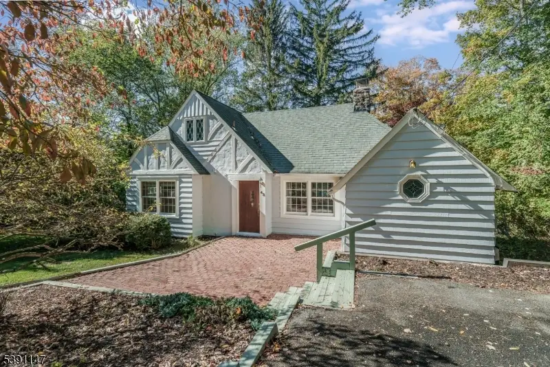 43 Hilltop Trl, Lake Mohawk, NJ 07871 - Image #1