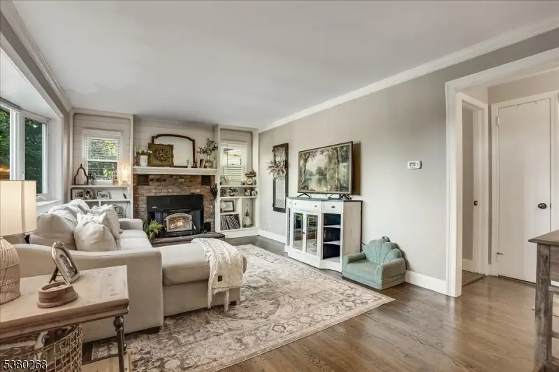 21 Springbrook Trl, Lake Mohawk, NJ 07871 - Image #2