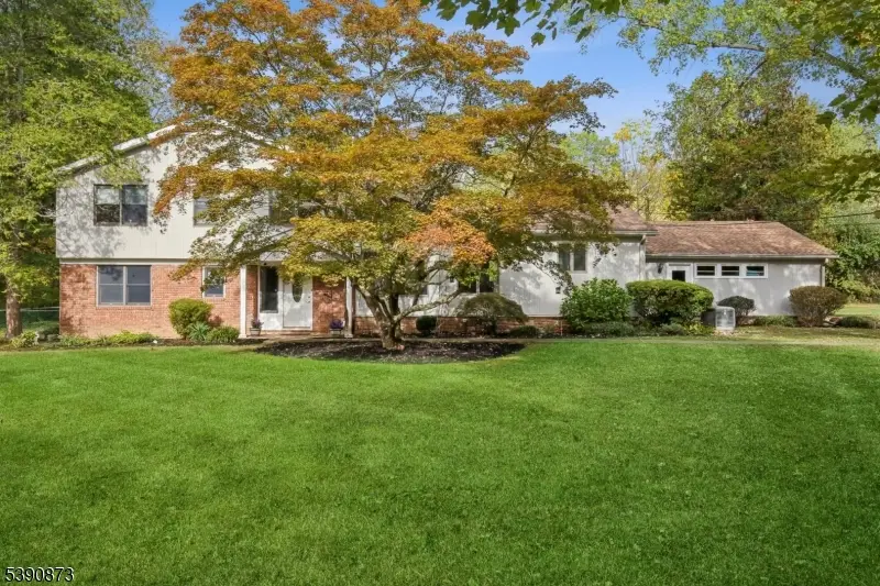 92 Whitenack Rd, Bernards, NJ 07920 - Image #2
