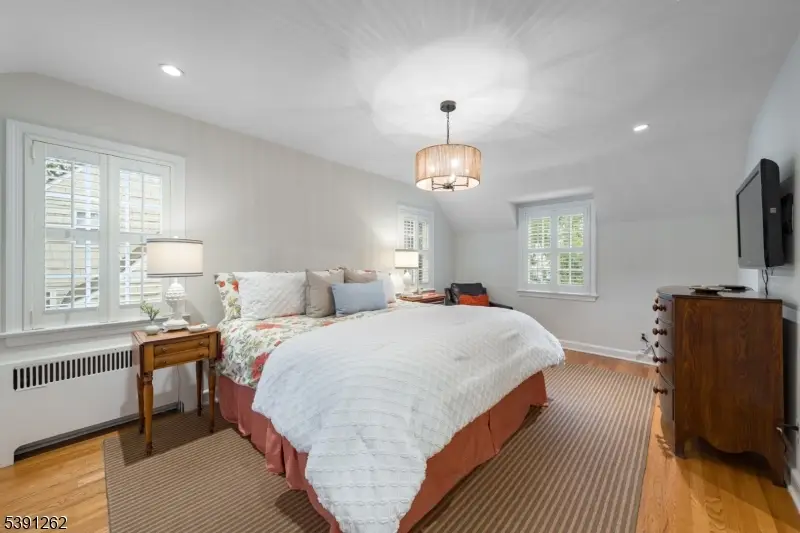 30 Edgewood Rd, Chatham, NJ 07928 - #3