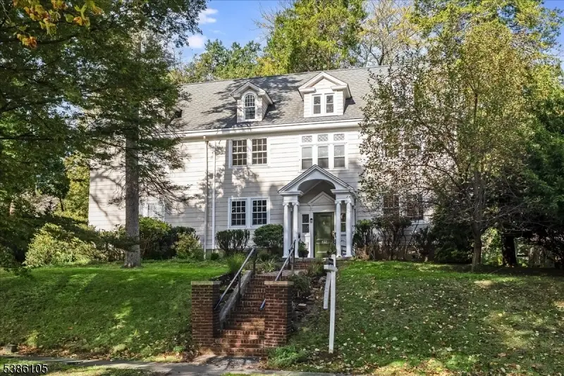 423 N Ridgewood Rd, South Orange Village, NJ 07079 - Image #1