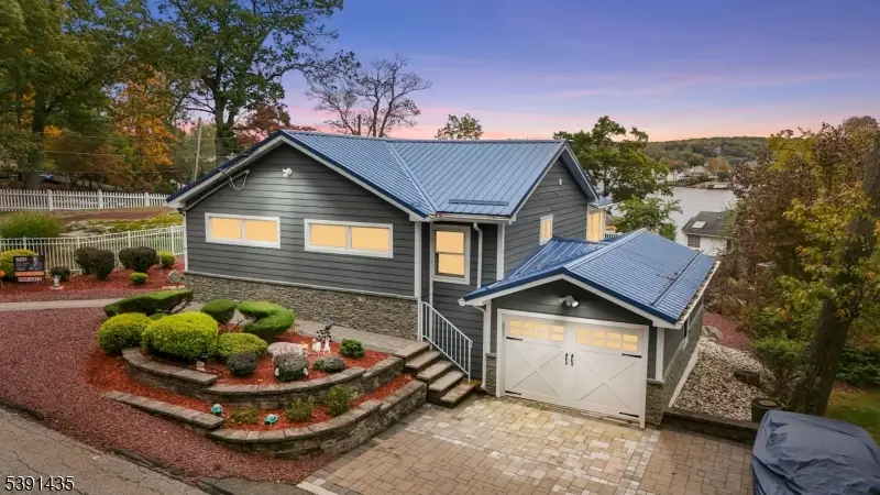 64 Ithanell Rd, Hopatcong, NJ 07843 - Image #2