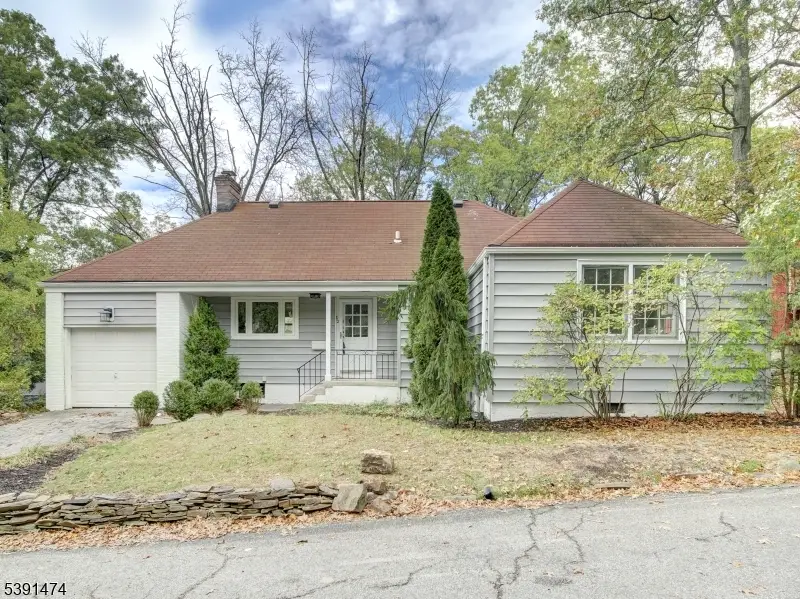 712 Northfield Ave, West Orange, NJ 07052 - Image #1