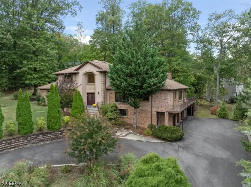 61 Overlook Dr, Woodcliff Lake, NJ 07677 - #1