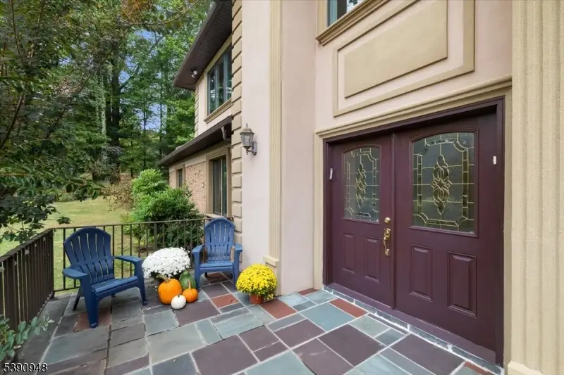 61 Overlook Dr, Woodcliff Lake, NJ 07677 - #3