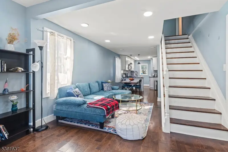 247 E 7th Ave, Roselle, NJ 07203 - Image #3