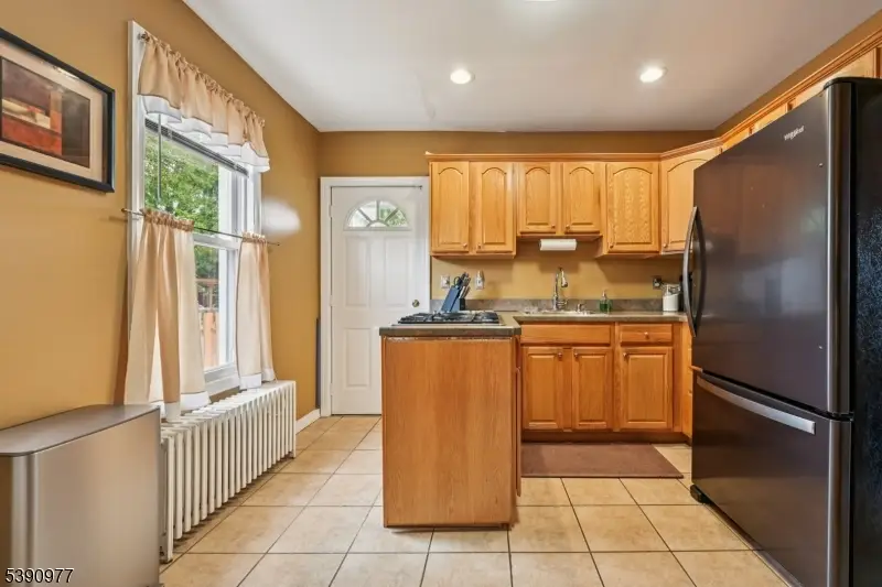 30 Everett Place, Plainfield, NJ 07063 - Image #2