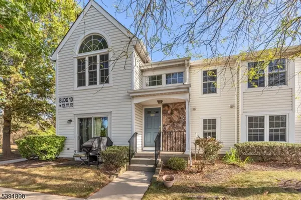 110 Wycombe Pl, Franklin Twp., NJ 08873