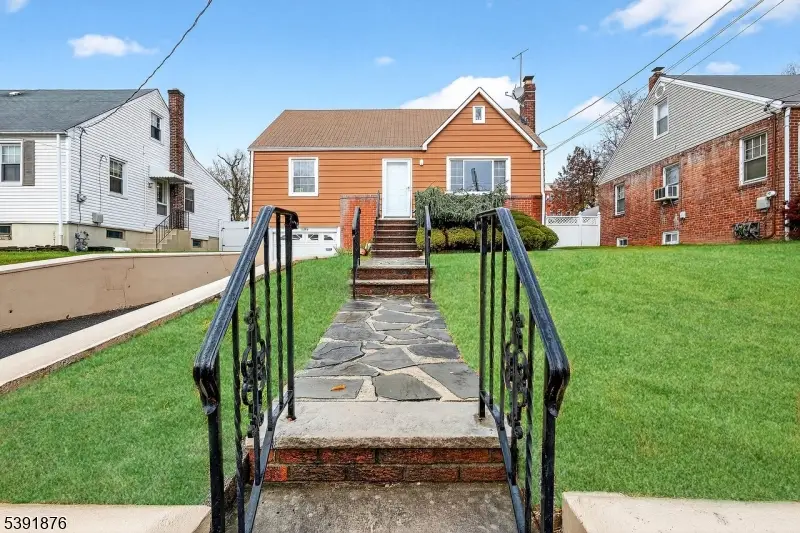 1244 Grandview Ave, Union, NJ 07083 - Image #1