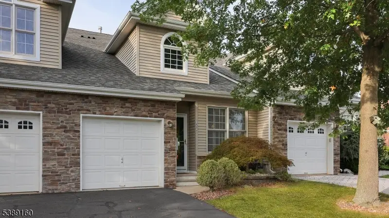 150 Saratoga Ct, Franklin Township, NJ 08873 - Image #3
