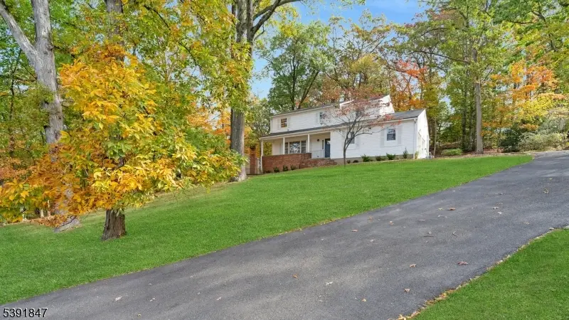267 E Cedar St, Livingston, NJ 07039 - Image #2