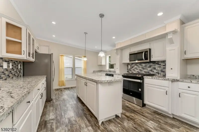 121 New St, Clayton, NJ 07863 - Image #2