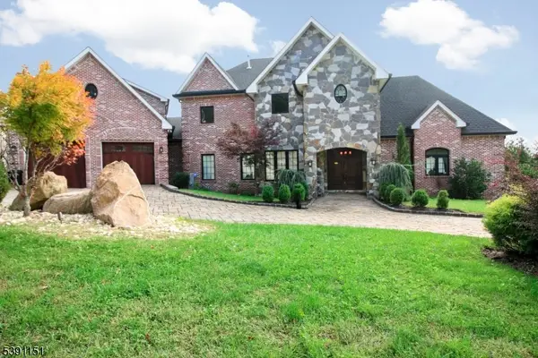 51 Columbus Ave, Totowa Boro, NJ 07512