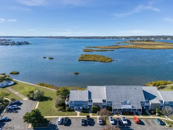 100 Seaview Avenue 4-3b #3B, Monmouth Beach Boro, NJ 07750