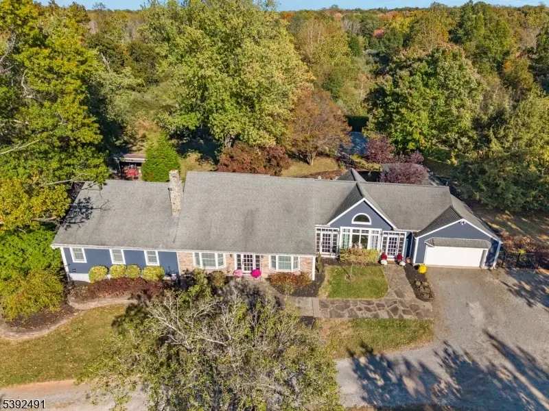 623 Montgomery Rd, Hillsborough Township, NJ 08844 - Image #2