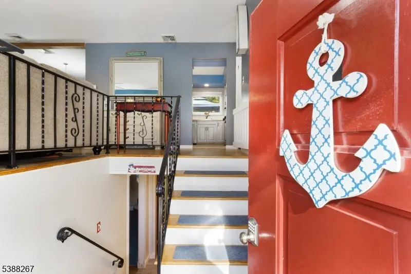 6 Shawnee Trl, Lake Mohawk, NJ 07871 - Image #2