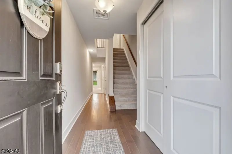 508 Keenland Ct, Branchburg, NJ 08876 - Image #3