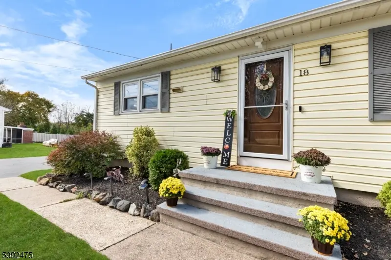 18 Ridge Rd, Raritan Township, NJ 08822 - Image #2