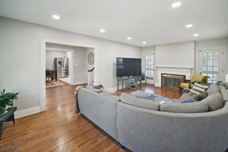 356 N Arlington Ave, East Orange, NJ 07017 - Image #3