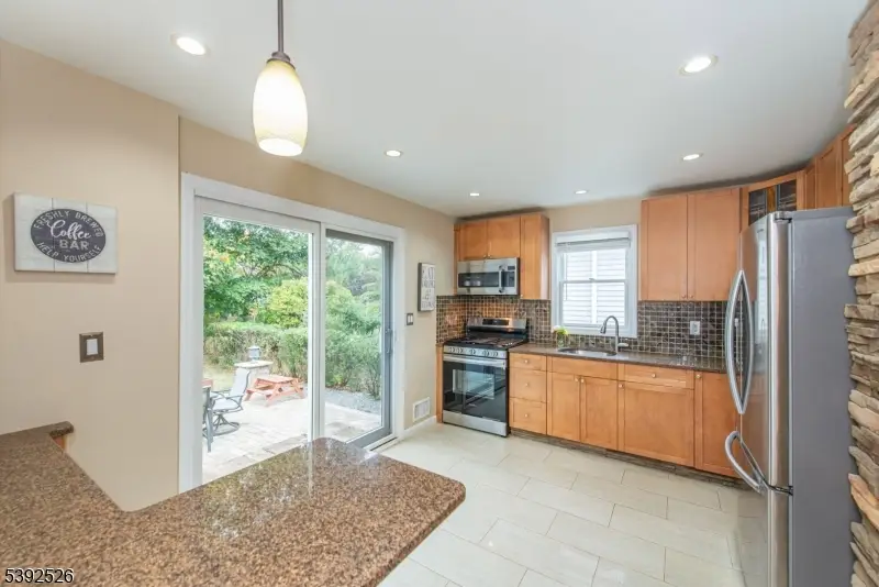 179 Lower Notch Rd, Little Falls, NJ 07424 - Image #2