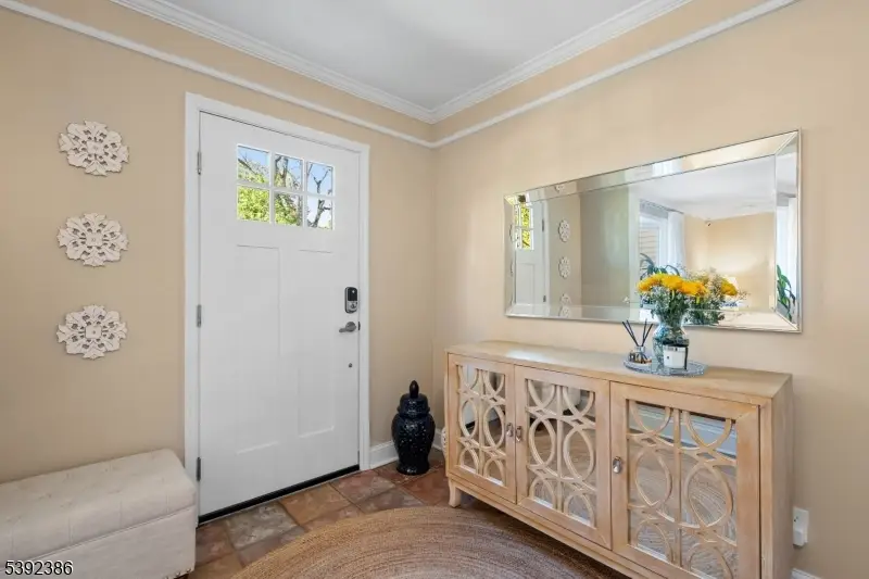 17 Beechwood Rd, Florham Park, NJ 07932 - Image #2