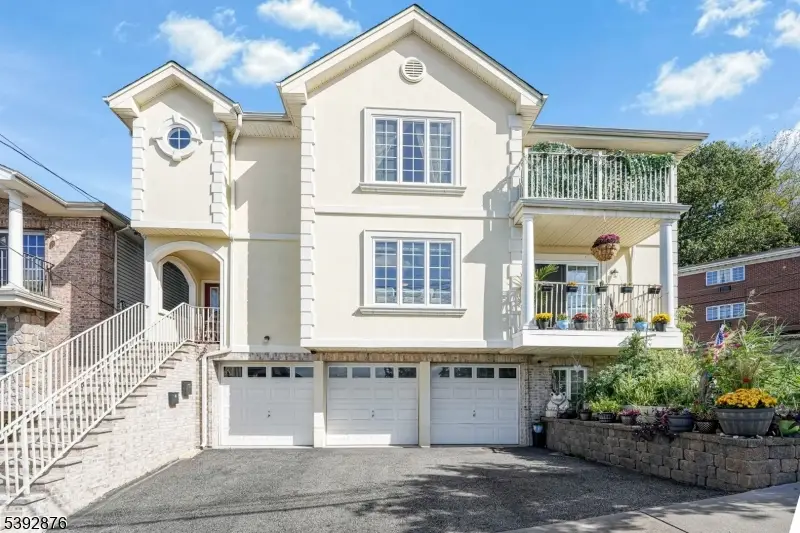 615B Prospect Ave, Fairview, NJ 07022 - #1