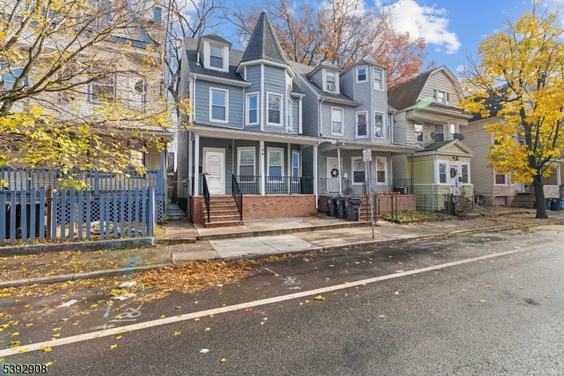 184 Seymour Ave, Newark, NJ 07108 - Image #1