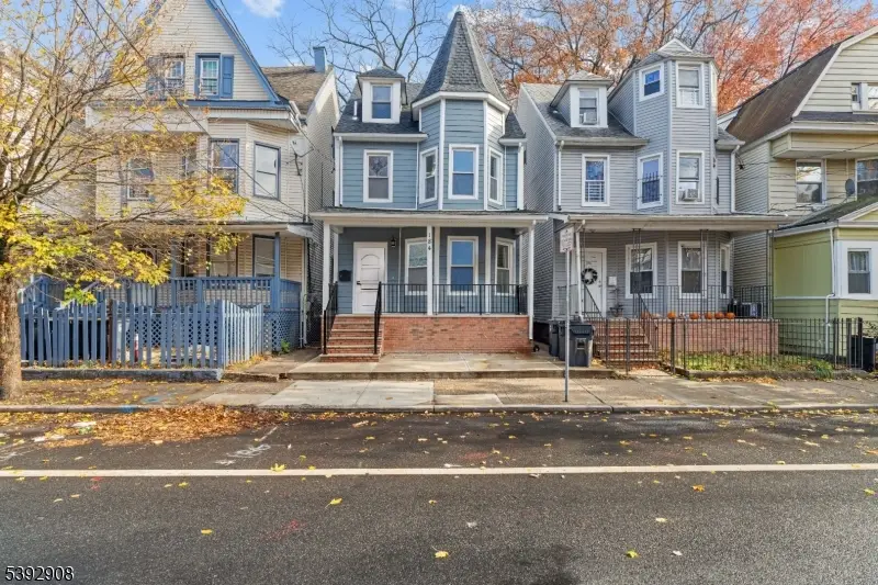 184 Seymour Ave, Newark, NJ 07108 - Image #2