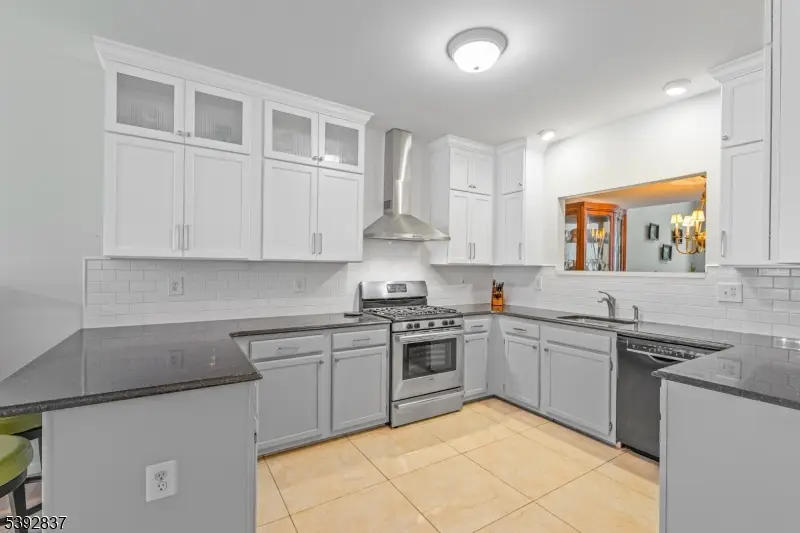 95 Butternut Dr, Pines Lake, NJ 07470 - Image #1