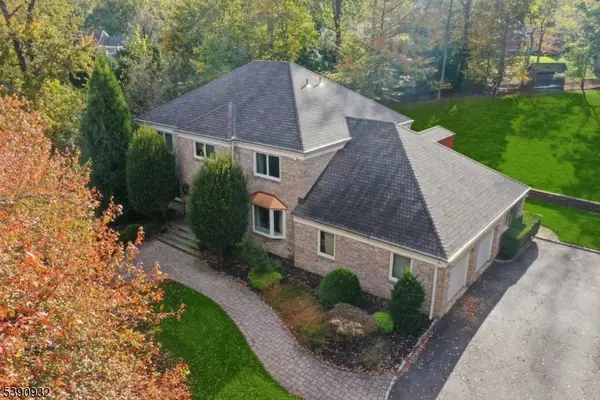 71 Cayuga Way, Millburn Twp., NJ 07078