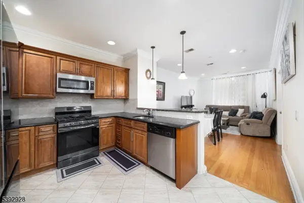 88 Saint Francis St #1B, Newark City, NJ 07105